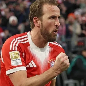 Kompany sobre escalar Kane contra o Real: “Vamos esperar para decidir”