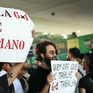 Fim da escala 6×1 é principal bandeira nos atos do 1° de Maio no país