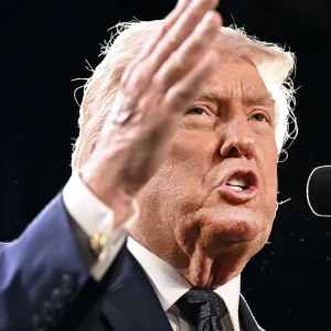 Veja linha do tempo das ameaças de Trump contra o Irã na guerra