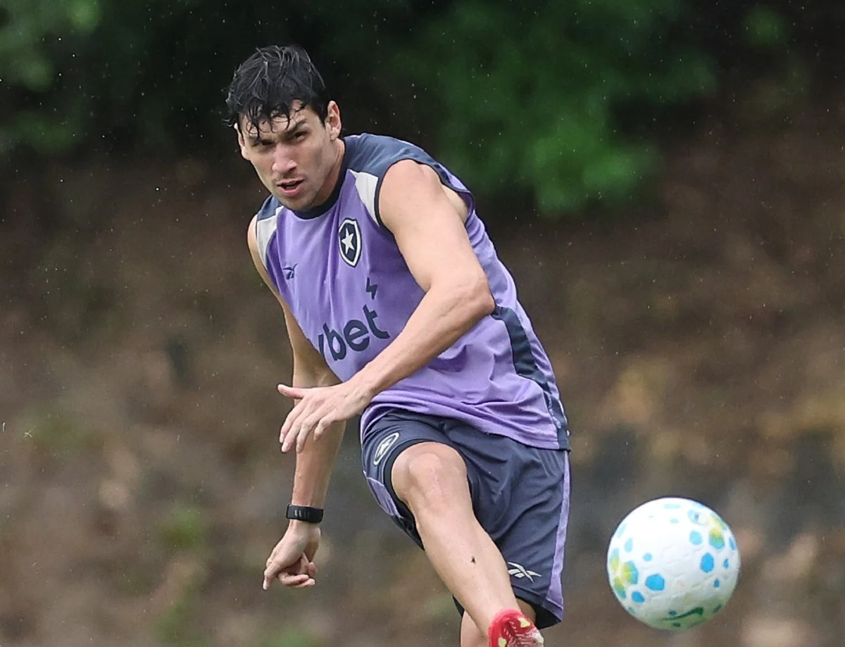 Red Bull Bragantino x Botafogo: onde assistir, escalações e tudo sobre o duelo do Brasileirão. Imagem: Vitor Silva/BFR