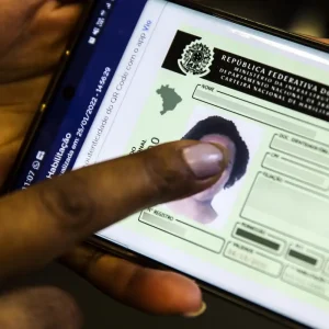 Entidades médicas criticam renovação de CNH sem exame de aptidão