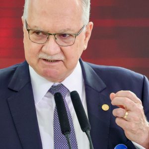 Fachin diz que respeita decisão do Senado que barrou Messias