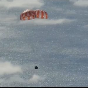 Como o corpo reage ao espaço e à reentrada: o que os astronautas da Artemis II enfrentaram na volta à Terra