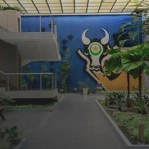 Governo sanciona lei que proíbe conteúdos sobre 'ideologia de gênero' em escolas públicas de MT