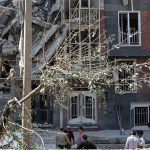 Irã desafia ultimato de Trump: Ormuz jamais retomará status anterior