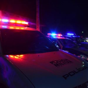 Homem mantém esposa e filho de 2 anos reféns e coloca fogo em casa em Diamantino | RepórterMT