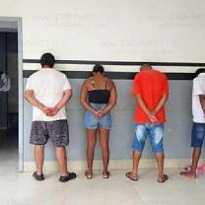 Cavalaria da PM age rápido, fecha ponto de drogas e conduz quatro à delegacia em Nova Mutum/MT | Power Mix