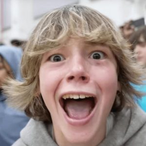 O que é o meme “67”? Entenda a brincadeira que virou easter egg no Google