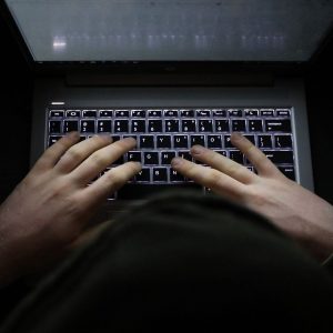 ‘ECA Digital define que pais devem ter papel maior na proteção dos filhos’, avalia especialista