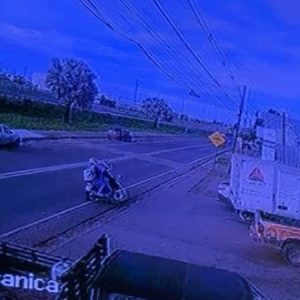 Dupla em moto invade empresa e atira contra trabalhador | VGN