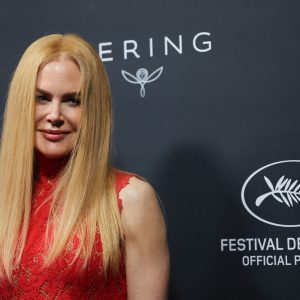 Nicole Kidman diz que quer se tornar ‘doula da morte’ após perda da mãe; entenda como é o trabalho de quem acompanha o fim da vida