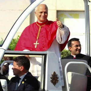 Papa: estou na África para encorajar católicos, não debater com Trump