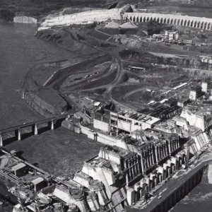 Como a ditadura militar criou um império do ensino privado