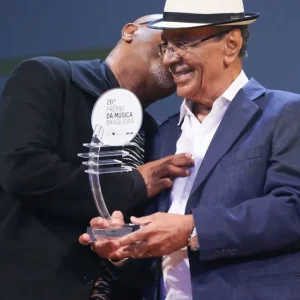 Portela anuncia enredo em homenagem a Monarco para 2027