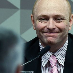 Moraes homologa redução da pena de hacker após aprovação no Enem