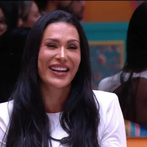 Gracyanne Barbosa decide remover procedimentos estéticos faciais e buscar aparência natural