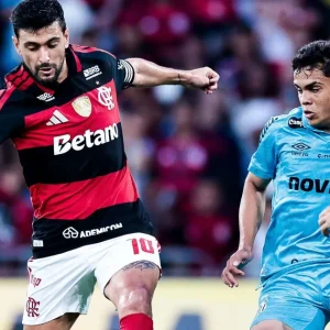 Flamengo x Santos: Arrascaeta alcança nova marca histórica pelo clube