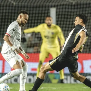 Santos supera gol anulado e vence Atlético-MG pelo Campeonato Brasileiro