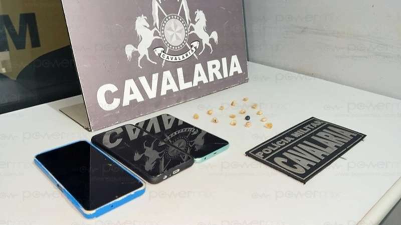 4 presos - NM - 09/04