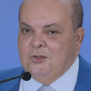 CPI do Crime se reúne após Ibaneis ser liberado pelo STF de comparecer