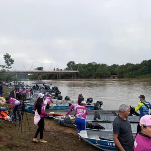 Barra do Bugres estreia categoria feminina e reúne 44 embarcações no 30º Fest Bugres