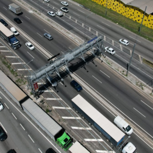 Suspensão de multas por free flow sai nesta terça e vale até novembro