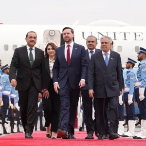 Negociações entre EUA e Irã no Paquistão já duram mais de 15 horas