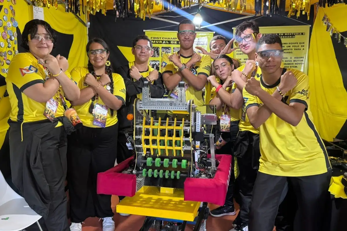 Equipe Mutum-X, de Nova Mutum, embarca para representar Mato Grosso e o Brasil na FIRST Robotics Competition, nos Estados Unidos. - Foto: Seduc-MT