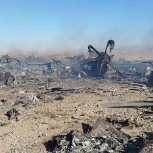 Irã divulga imagens de possíveis destroços de avião abatido