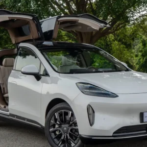 GAC Hyptec HT 2027 tem nova bateria e roda 431 km com carga completa