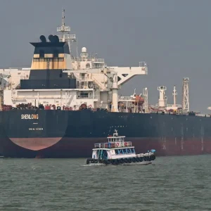 França diz que países europeus têm capacidade para remover minas em Ormuz