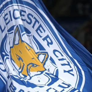 Leicester tem punição mantida e vê risco de novo rebaixamento aumentar