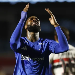 Cruzeiro iguala marca negativa do último Brasileirão com apenas dez rodadas