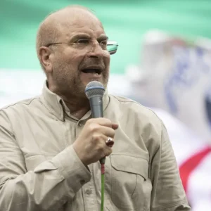 Principal negociador do Irã critica Trump e aumenta incerteza sobre reunião