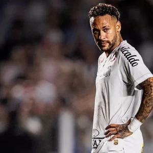 Um mês da convocação: Neymar tem nove jogos para provar que pode ir à Copa