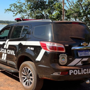 Trio é preso após violar túmulo de vítima de feminicídio em MS