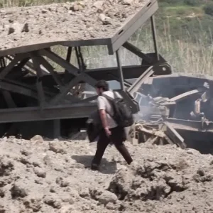 Israel destrói última ponte sobre rio no sul do Líbano e isola comunidades