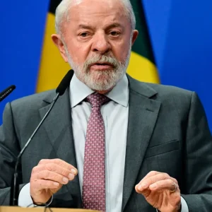 Lula assina decreto de promulgação do acordo Mercosul-UE nesta terça (28)