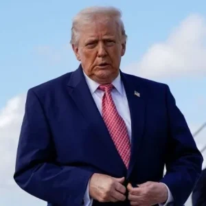 Senado dos EUA nega, pela quarta vez, restringir poderes de guerra de Trump