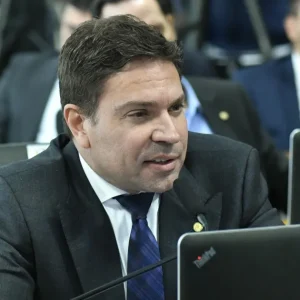 Missão em prol de Ramagem depende de aval do plenário e articulação nos EUA