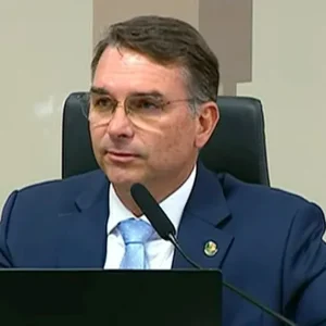 Empresários veem áudio de Flávio como fim da campanha e monitoram Zema