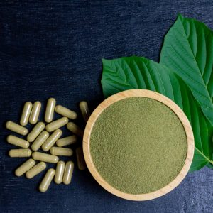 Intoxicações por kratom disparam nos EUA e já estão ligadas a mortes; entenda os riscos