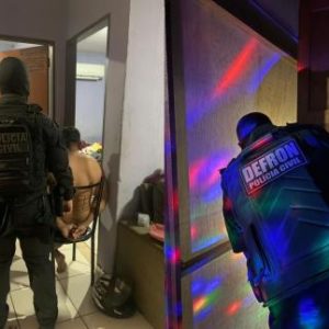 Megaoperação prende bando de traficantes comandado por “princesa de facção” em Cáceres