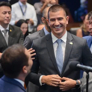 PDT aciona STF para anular eleição de Douglas Ruas na Alerj