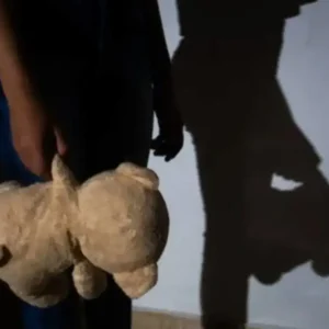 Homem em Nova Mutum é sentenciado a 17 anos por abusar de enteado