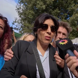 Em julgamento, filha de Maradona denuncia médicos: “Manipulação horrível”