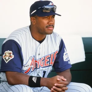 Morre Garret Anderson, lenda do beisebol e líder histórico em rebatidas