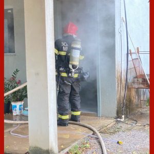 Morador esquece ventilador ligado e casa pega fogo em MT