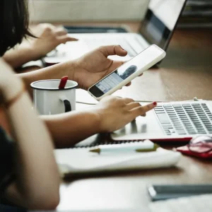 Uso de IA está mudando aulas universitárias em Yale: “Todo mundo soa igual”