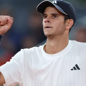 Algoz de João Fonseca projeta duelo contra Sinner: “Grande jogo”